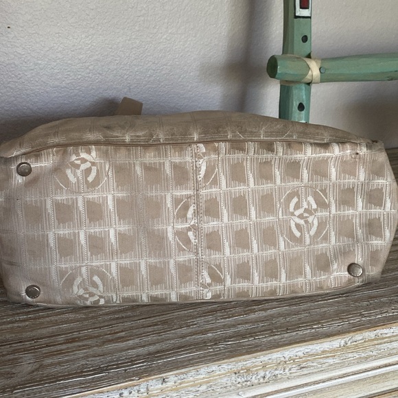 Chanel - Beige/Nude Travel Line Tote - Picture 6 of 13